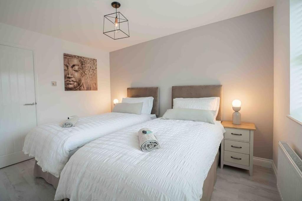 Stunning Abode 5 Min From Nec & Bhx, Pets Allowed Marston Green Exterior photo